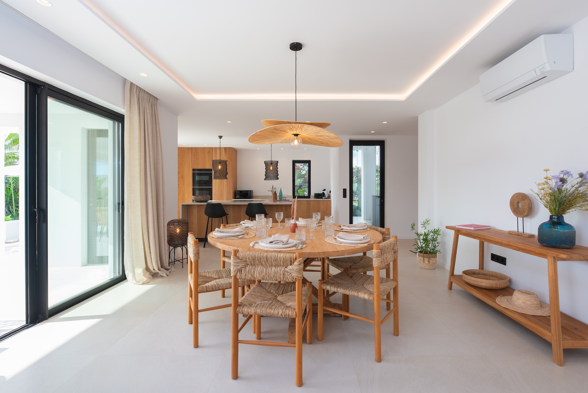 Resa Estates Ibiza can pep villa sale koop modern dining.jpg